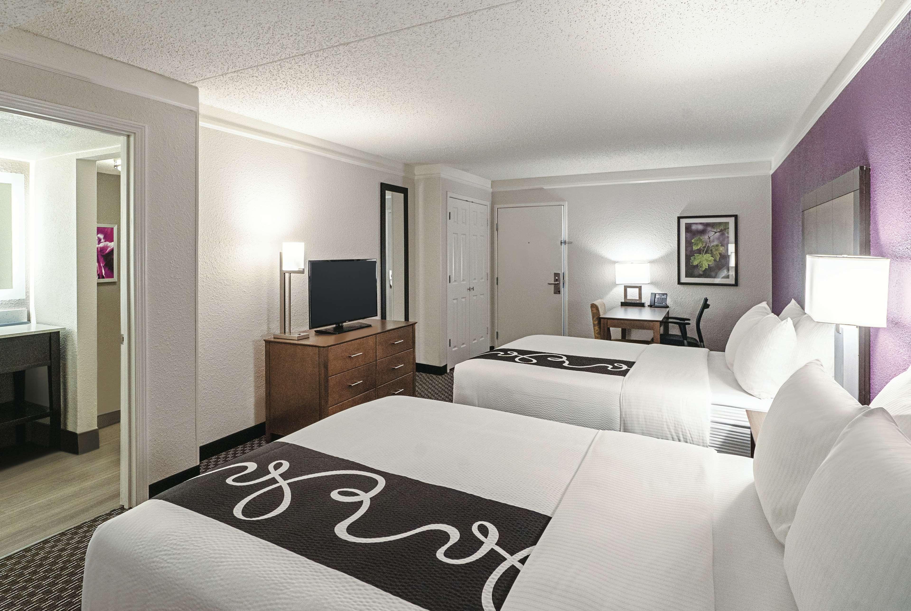 La Quinta By Wyndham Lubbock West Medical Center Hotel Ngoại thất bức ảnh