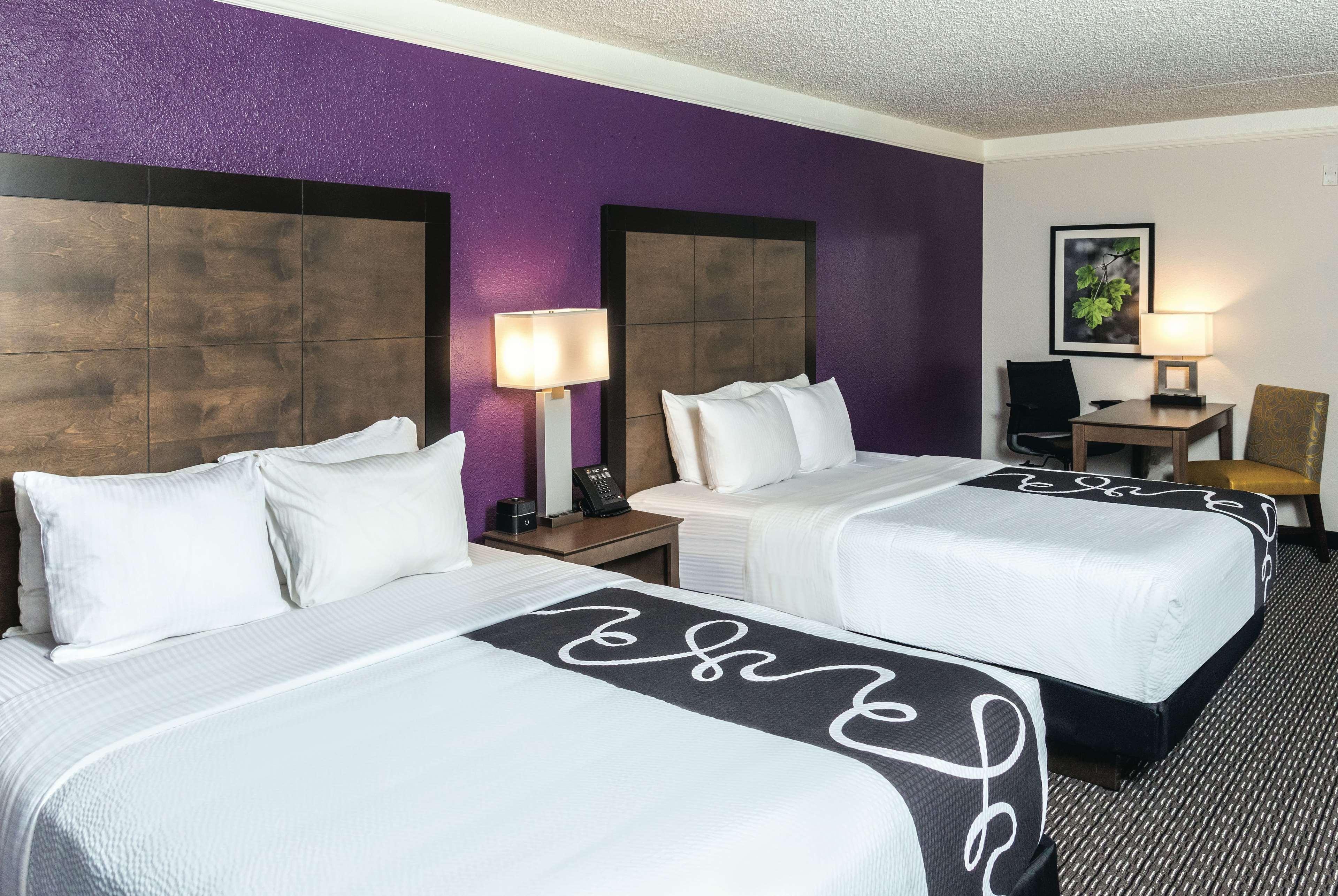 La Quinta By Wyndham Lubbock West Medical Center Hotel Ngoại thất bức ảnh