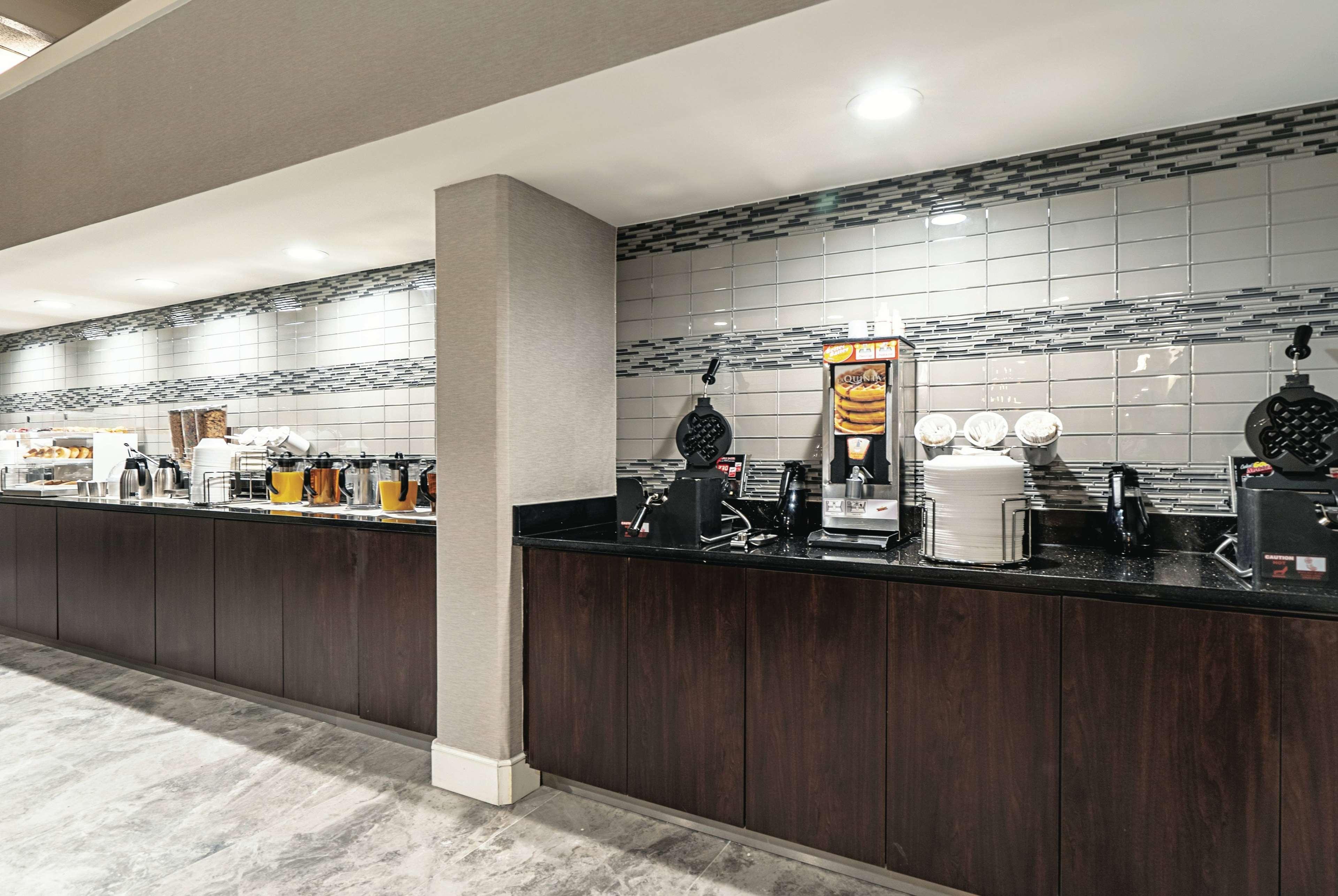 La Quinta By Wyndham Lubbock West Medical Center Hotel Ngoại thất bức ảnh