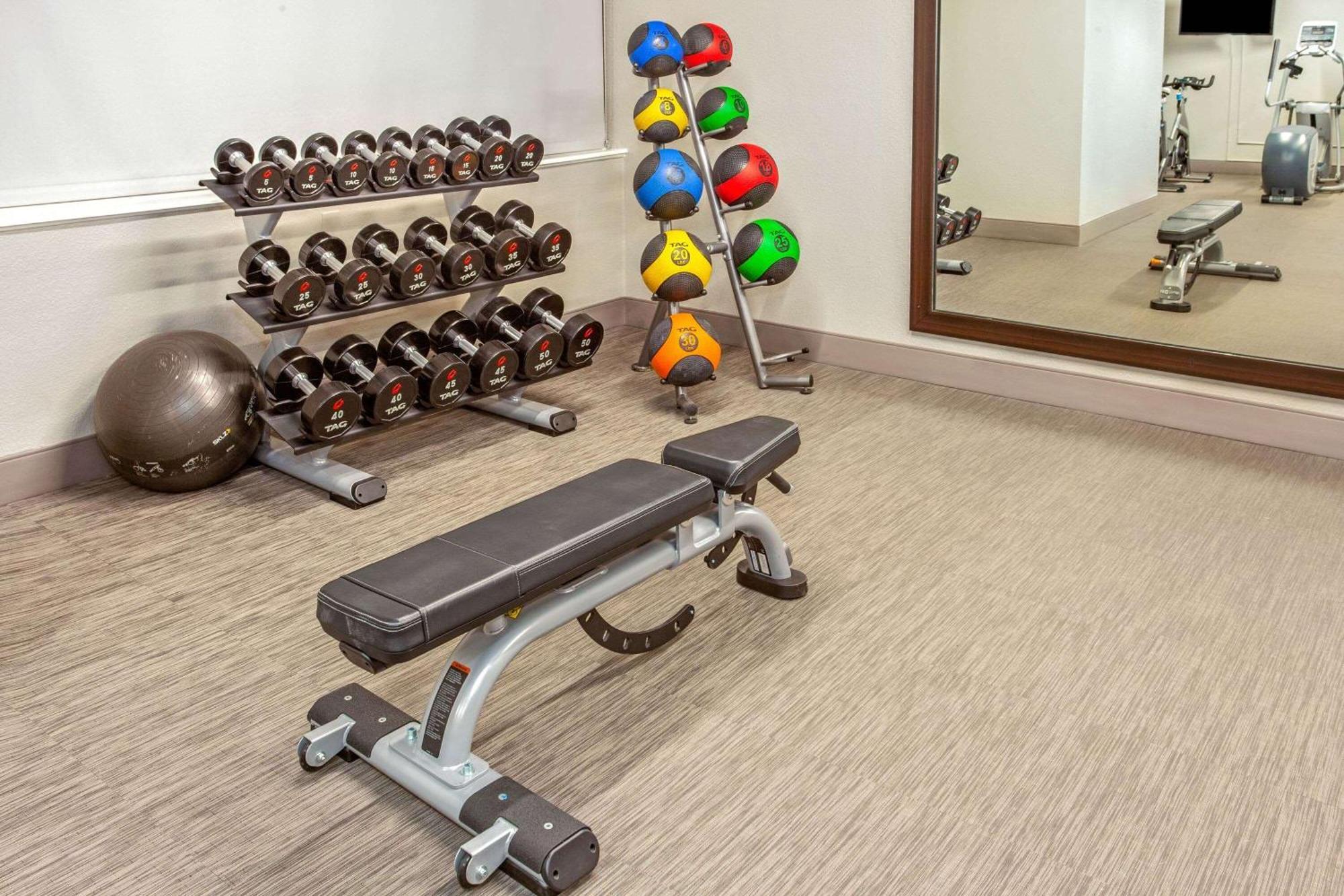 La Quinta By Wyndham Lubbock West Medical Center Hotel Ngoại thất bức ảnh